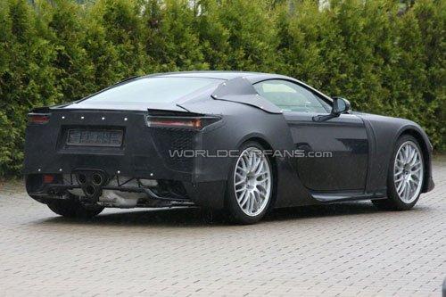 早前雷克薩斯LF-A諜照