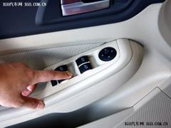 運動選誰 別克英朗對比福特福克斯兩廂