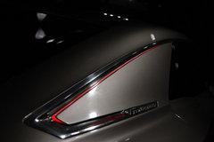 ѩ�F��(�M��) C8